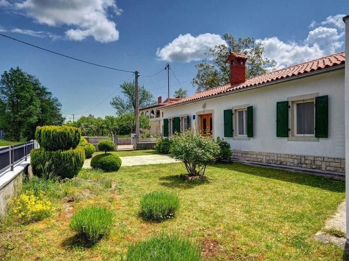 Maison en pierre d'Istrie avec piscine et grand jardin - Photo 6