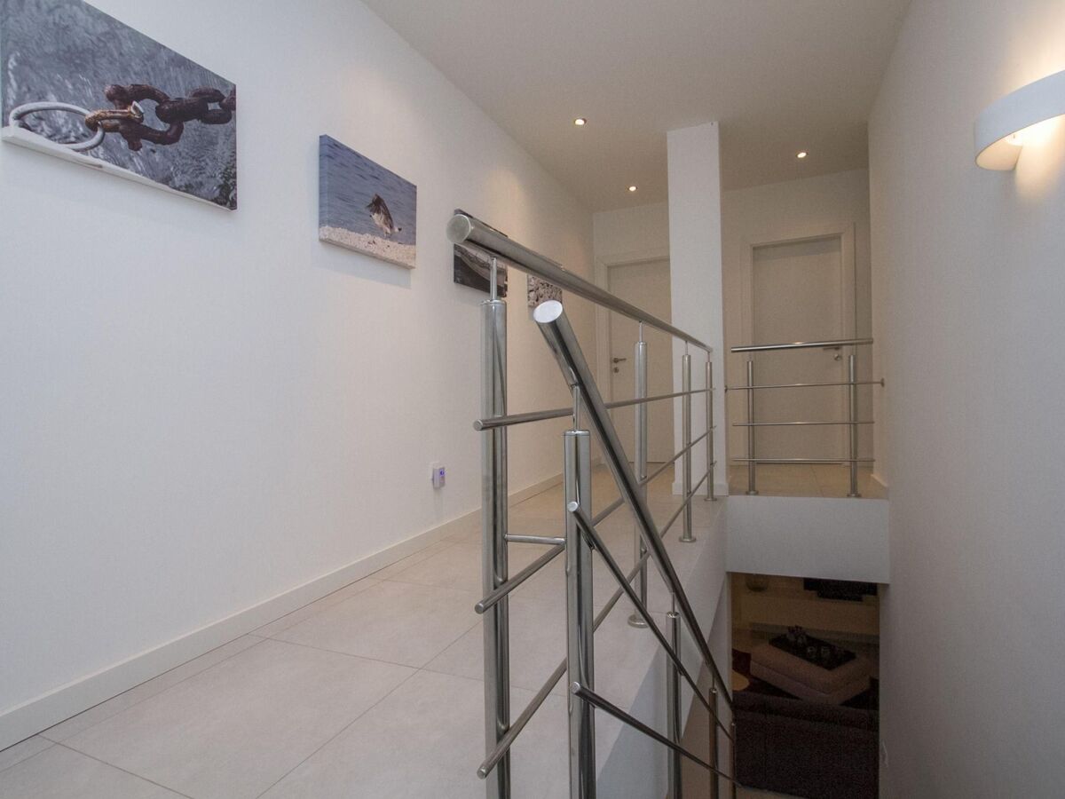 Villa moderne 4 chambres avec piscine privée à Pićan - Photo 25