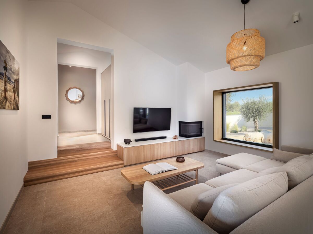 Villa Nux : maison neuve avec piscine chauffée - Photo 12