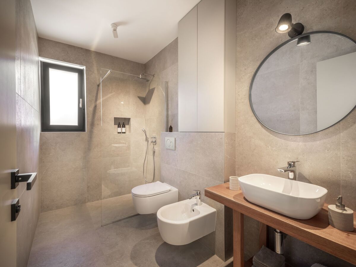 Villa Nux : maison neuve avec piscine chauffée - Photo 23