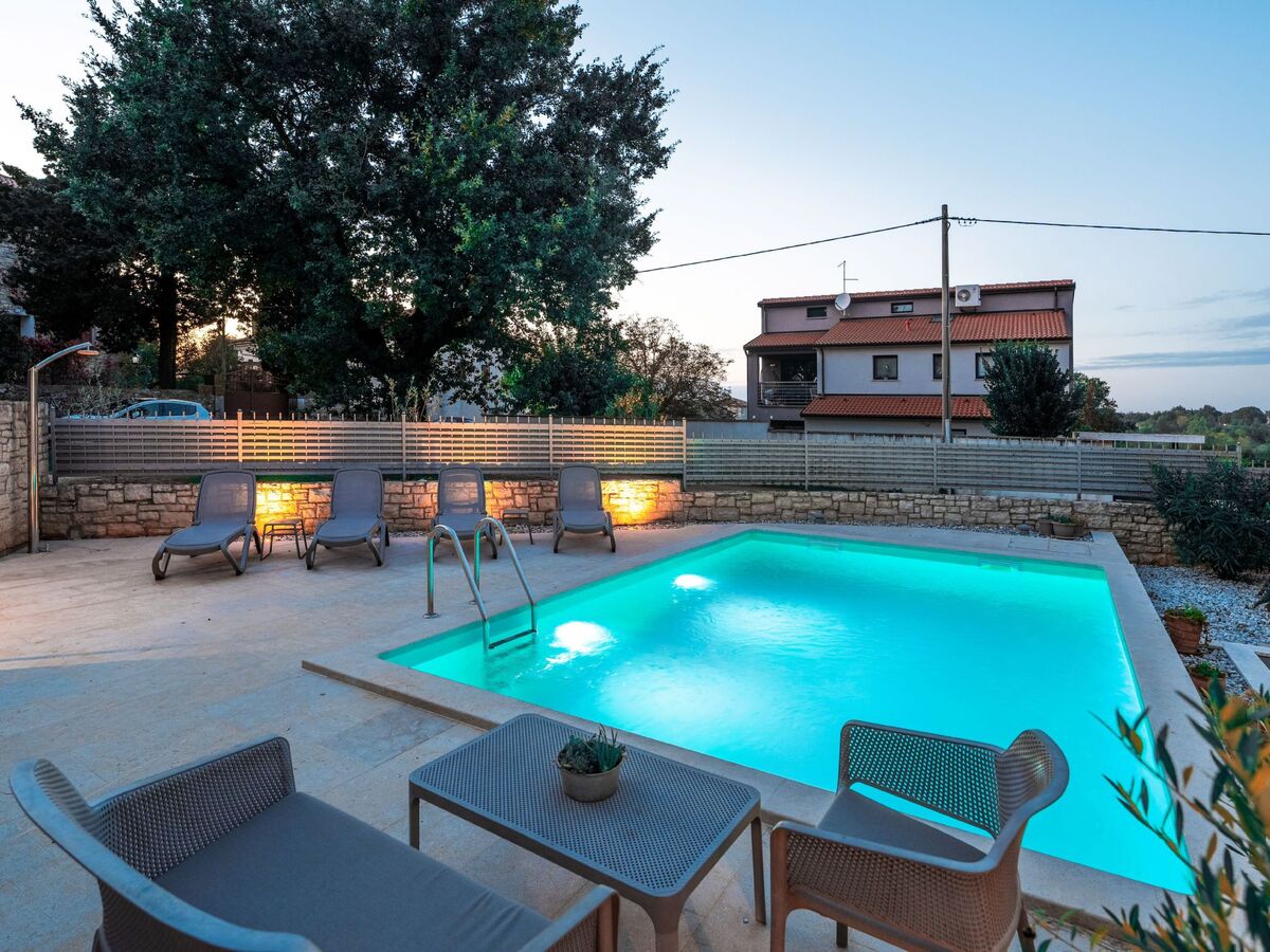 Villa Crystal à Fabci : maison 2 ch. avec piscine privée - Photo 2