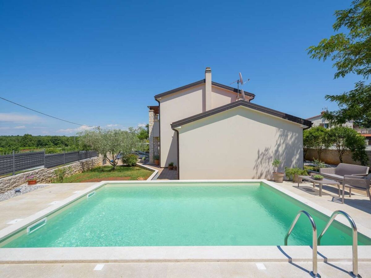 Villa Crystal à Fabci : maison 2 ch. avec piscine privée - Photo 13