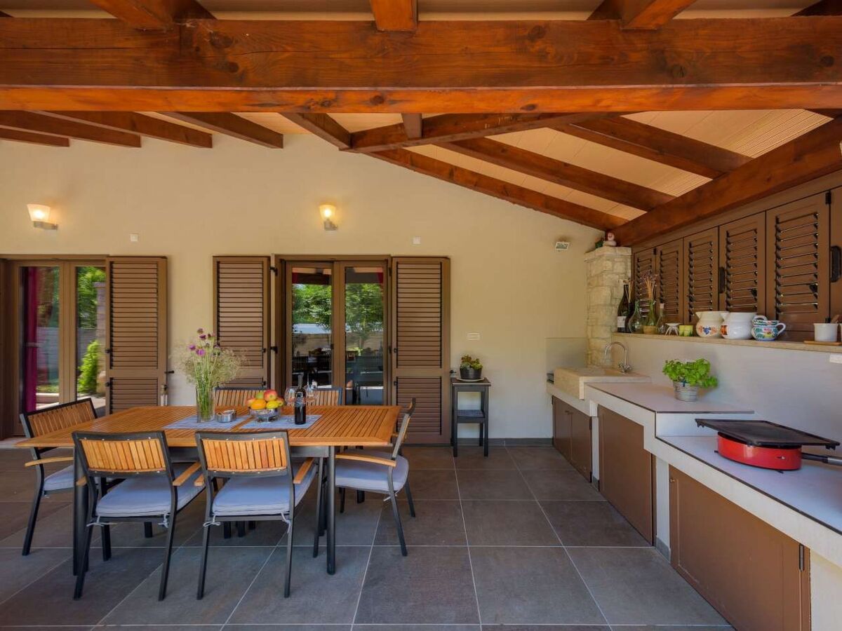 Villa Crystal à Fabci : maison 2 ch. avec piscine privée - Photo 17