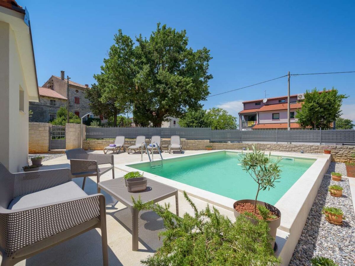 Villa Crystal à Fabci : maison 2 ch. avec piscine privée - Photo 25