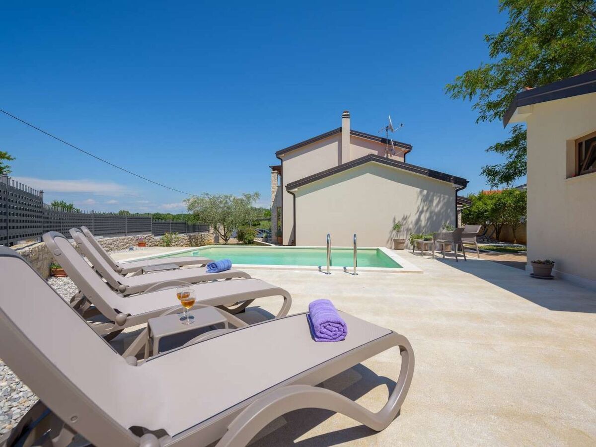 Villa Crystal à Fabci : maison 2 ch. avec piscine privée - Photo 32
