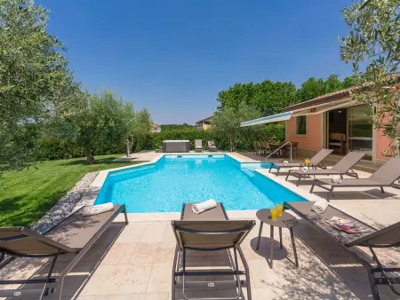 Villa Ulika - Maison 5 chambres, piscine et jacuzzi : photo 2