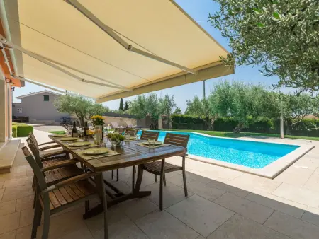 Villa Ulika - Maison 5 chambres, piscine et jacuzzi : photo 6