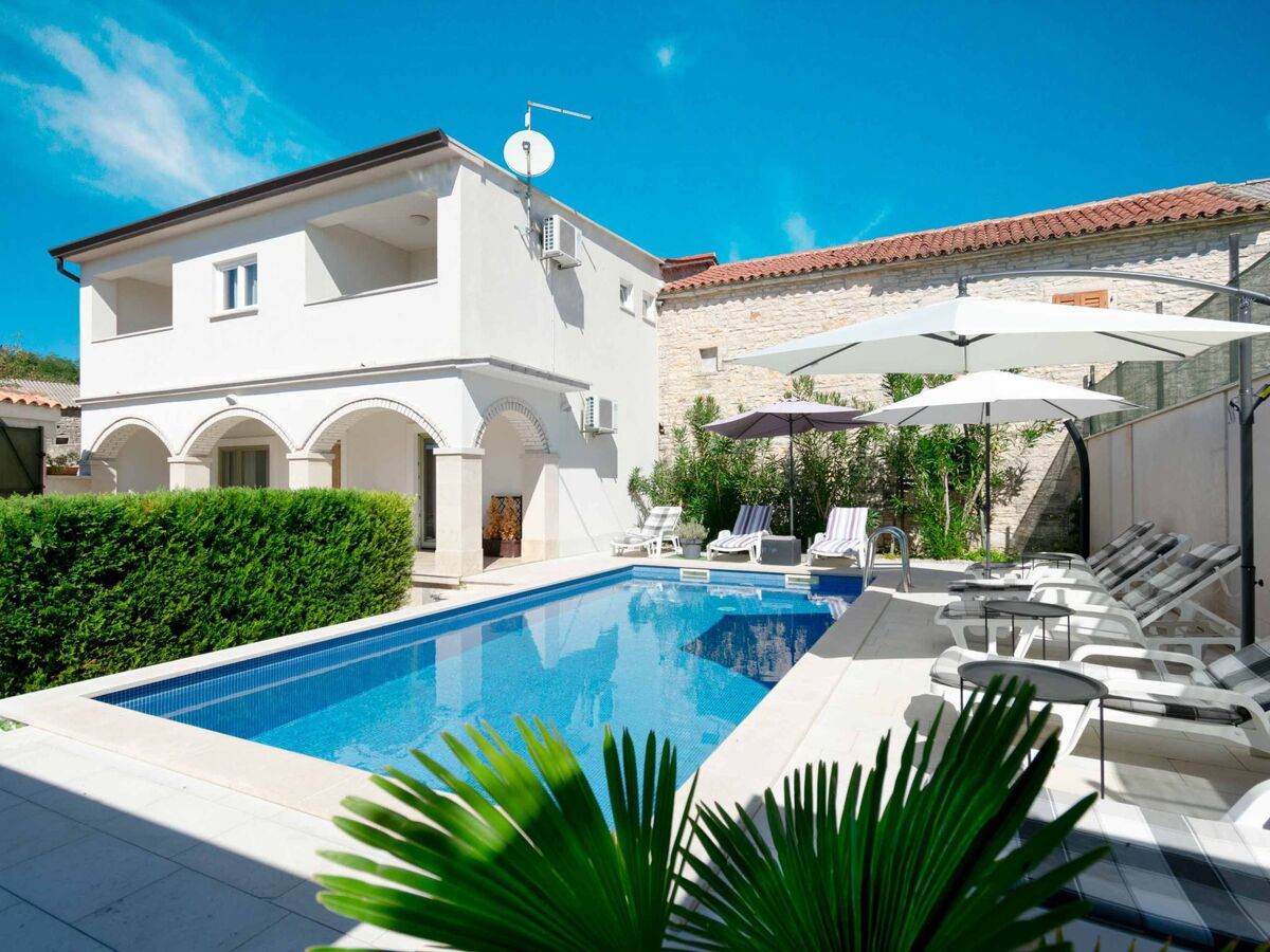 Villa Martin à Jakovici – Maison pierre avec piscine privée - Photo 1