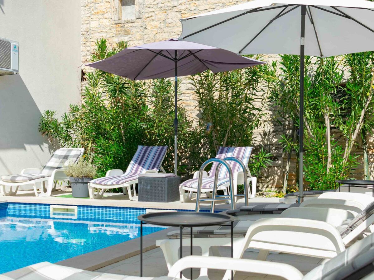 Villa Martin à Jakovici – Maison pierre avec piscine privée - Photo 17