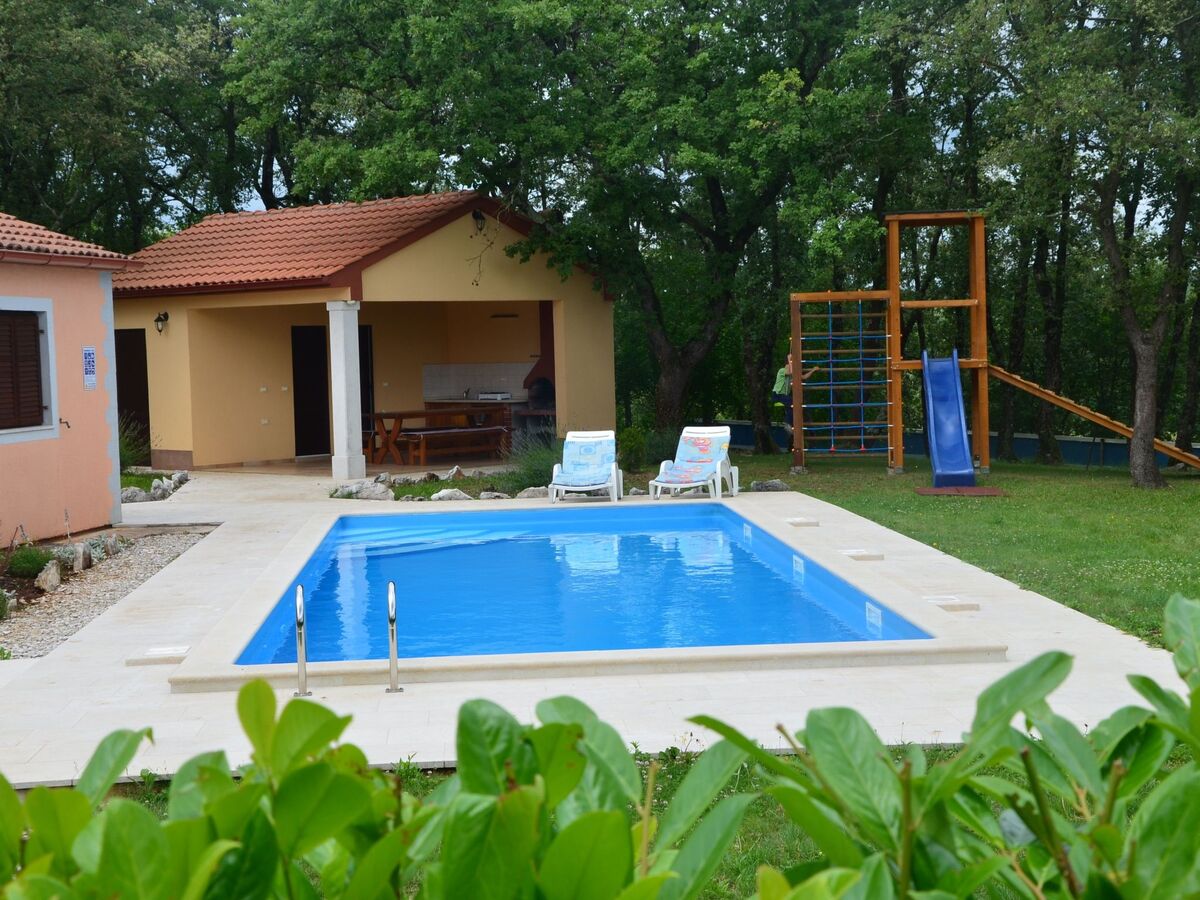 Villa Fragola avec piscine et vue sur les montagnes - Photo 12