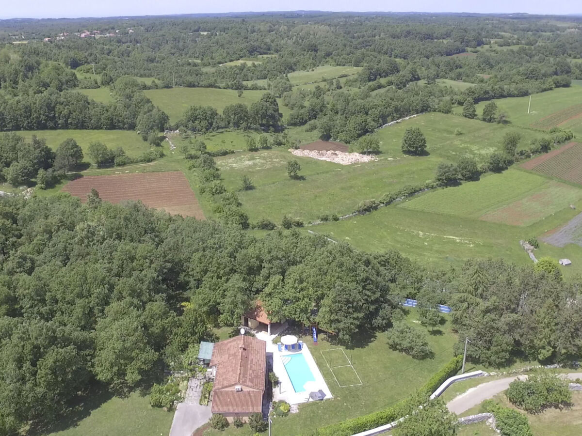 Villa Fragola avec piscine et vue sur les montagnes - Photo 37