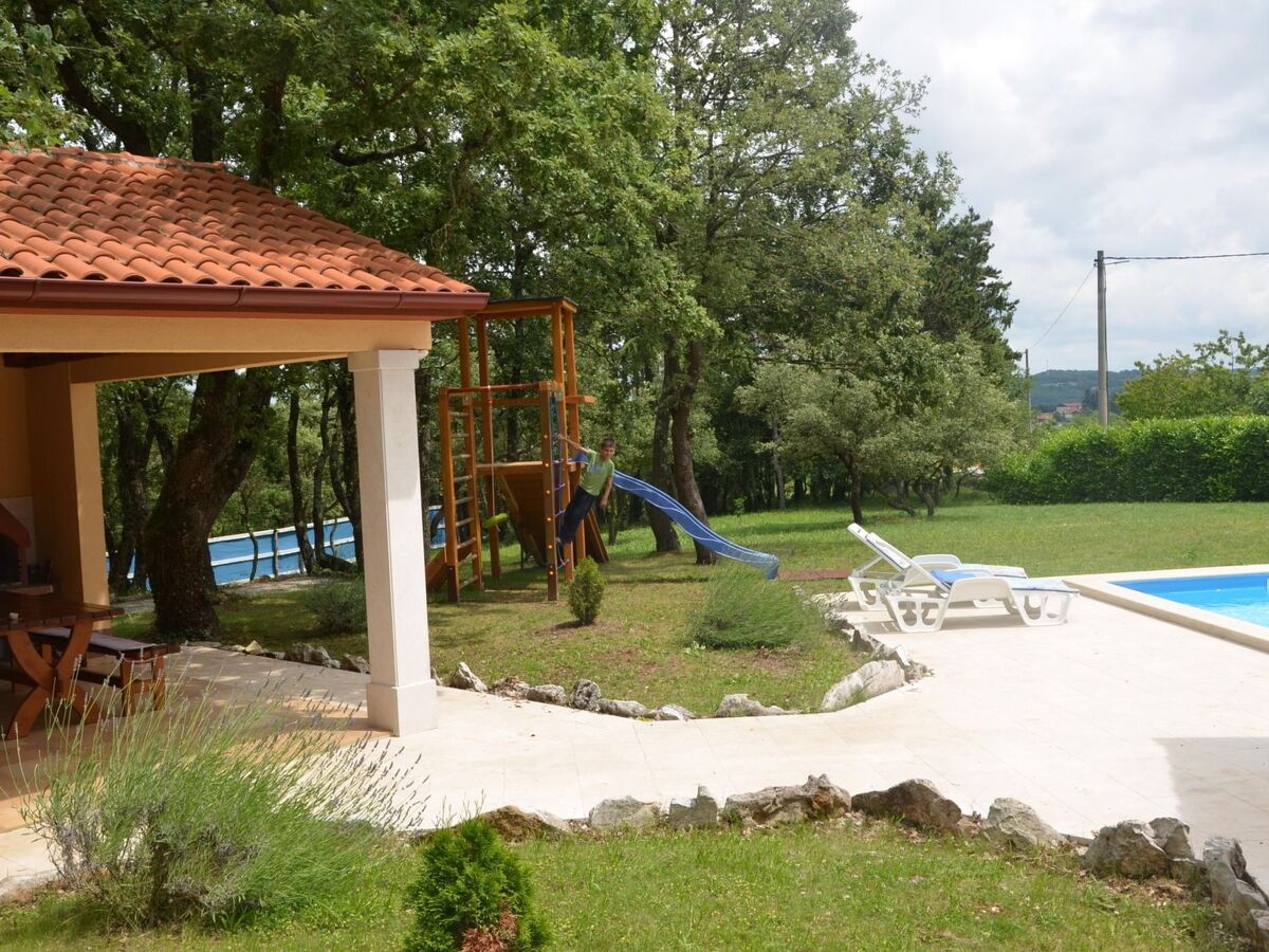Villa Fragola avec piscine et vue sur les montagnes - Photo 41