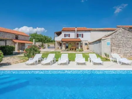 Maison Anna à Jakovici - Piscine privée, 8 personnes