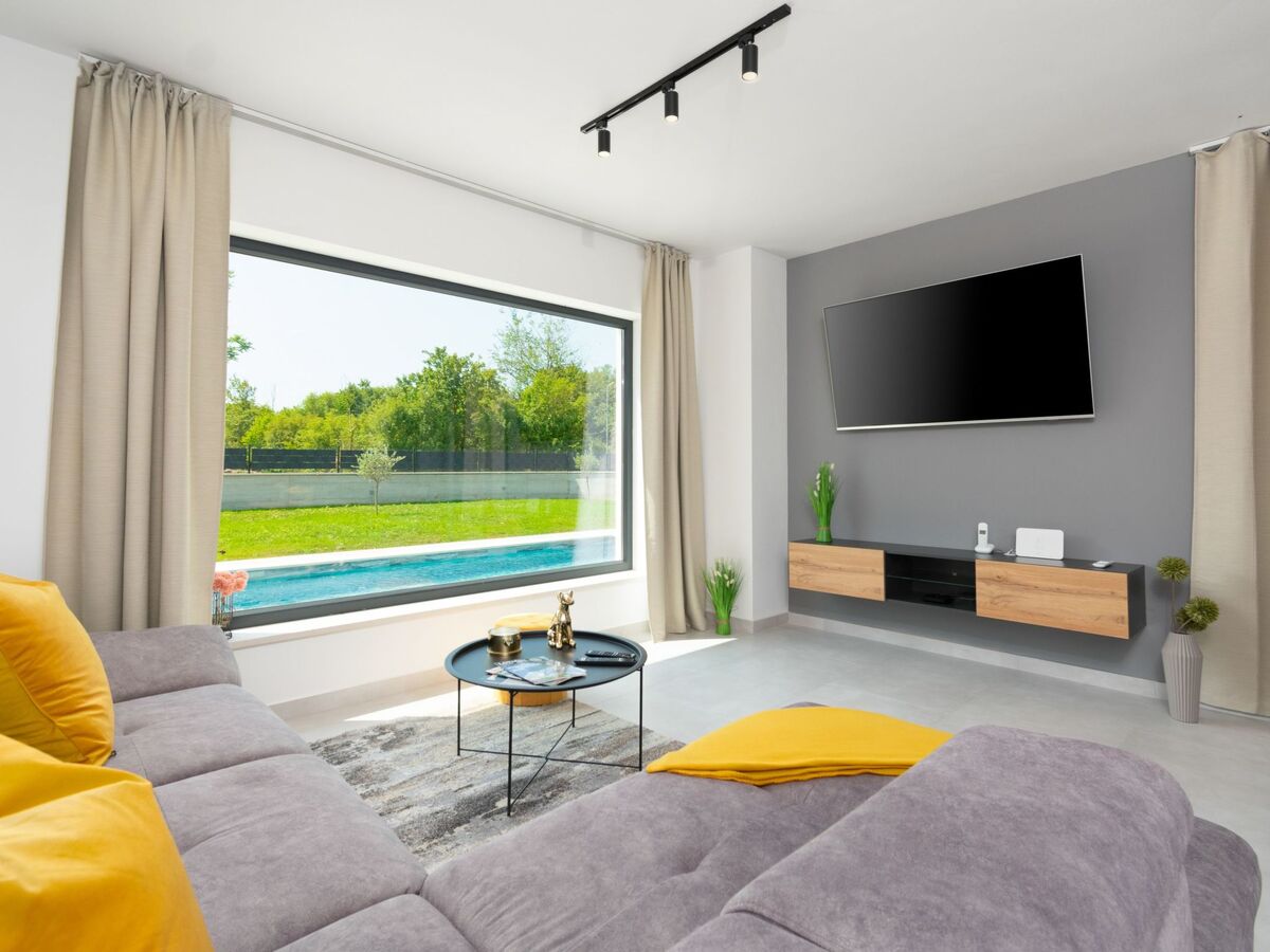 Villa 300m² avec piscine privée à Jakovici - Photo 3