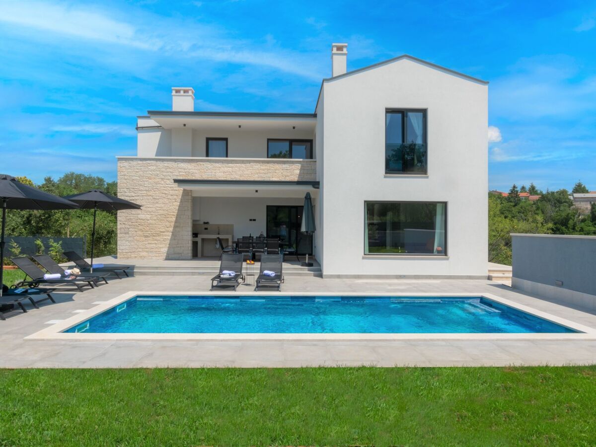 Villa 300m² avec piscine privée à Jakovici - Photo 6
