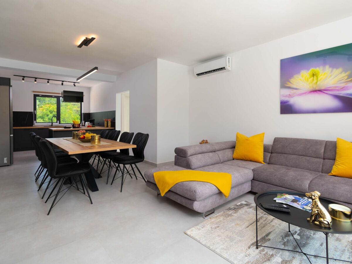 Villa 300m² avec piscine privée à Jakovici - Photo 13