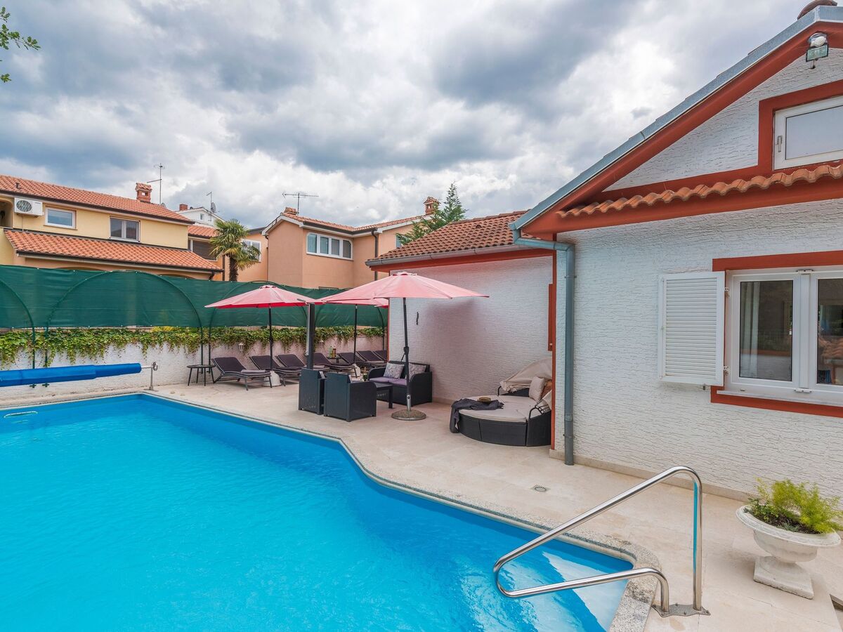 Villa Kuemerle à Poreč : 8 pers, piscine et chiens bienvenus - Photo 11