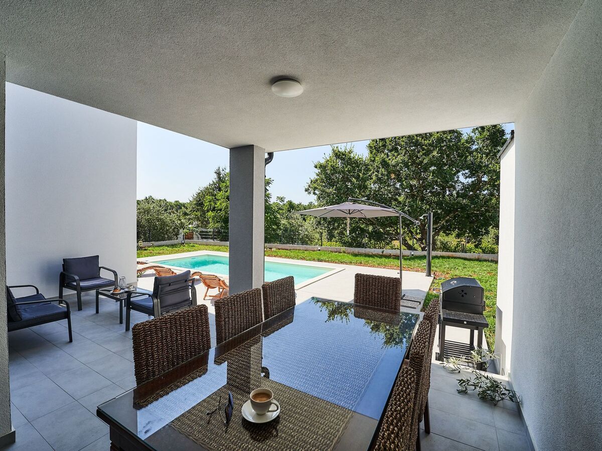 Villa Martin Noel à Poreč : maison 3 chambres avec piscine - Photo 4