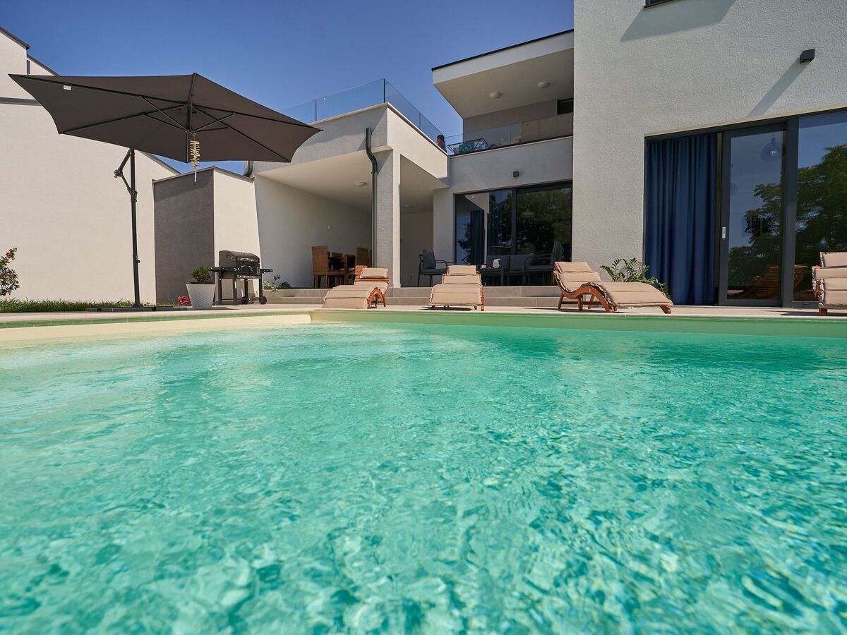 Villa Martin Noel à Poreč : maison 3 chambres avec piscine - Photo 7