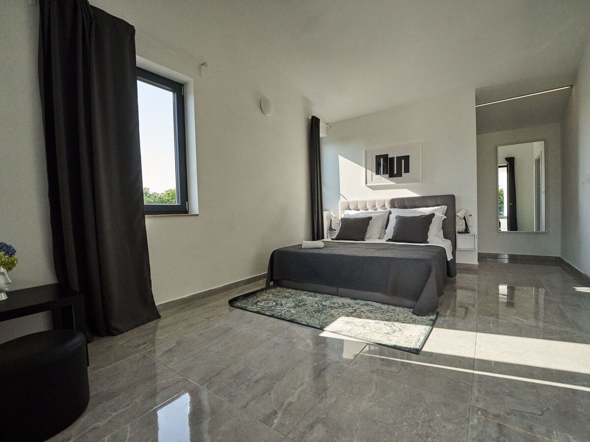 Villa Martin Noel à Poreč : maison 3 chambres avec piscine - Photo 23