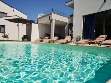 Villa Martin Noel à Poreč : maison 3 chambres avec piscine