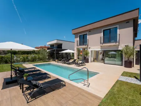 Villa Palazzina 1 – Maison 8 pers. piscine privée : photo 11