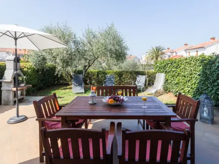 Maison Oliva - 6 pers, jardin & terrasse à Poreč : photo 5