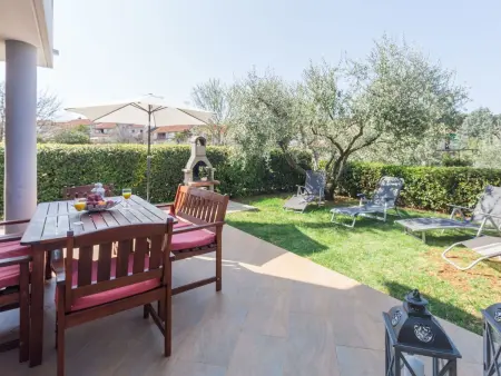Maison Oliva - 6 pers, jardin & terrasse à Poreč : photo 11