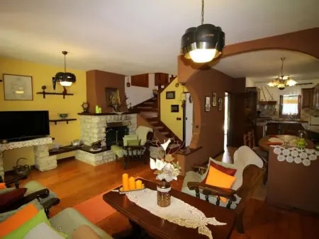 Maison Bella à Poreč : jardin privé et jacuzzi : photo 5
