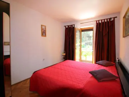 Maison Bella à Poreč : jardin privé et jacuzzi : photo 17