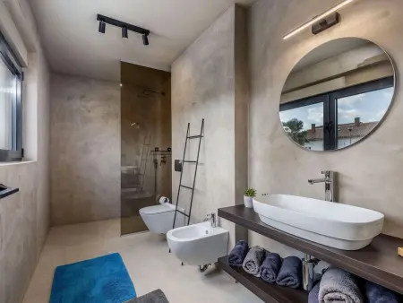 Villa Mare Exclusive – Maison avec piscine chauffée à Poreč : photo 31