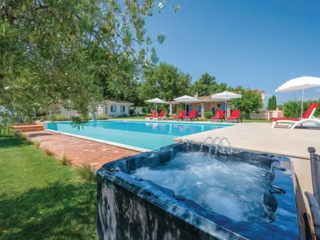 Maison moderne 10 pers., piscine privée à Tar : photo 3