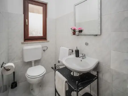 Maison Chiara à Rogovici, piscine privée 4 km de la mer : photo 26