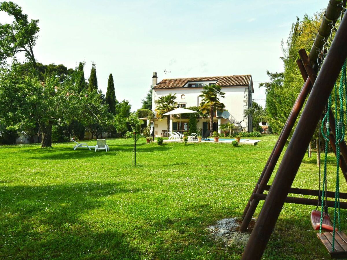 Villa méditerranéenne 1900 avec piscine privée à Poreč - Photo 8