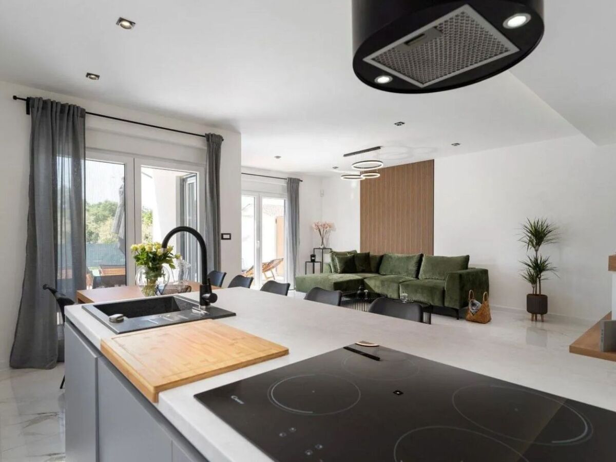 Villa Diva Exclusive – Maison 6 pers. avec piscine à Nova Vas - Photo 8