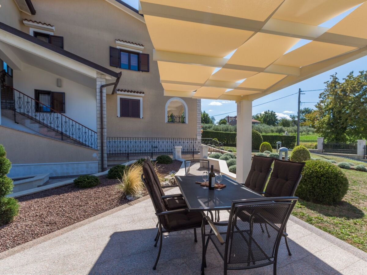 Maison Mihael avec piscine privée à Vižinada - Photo 12