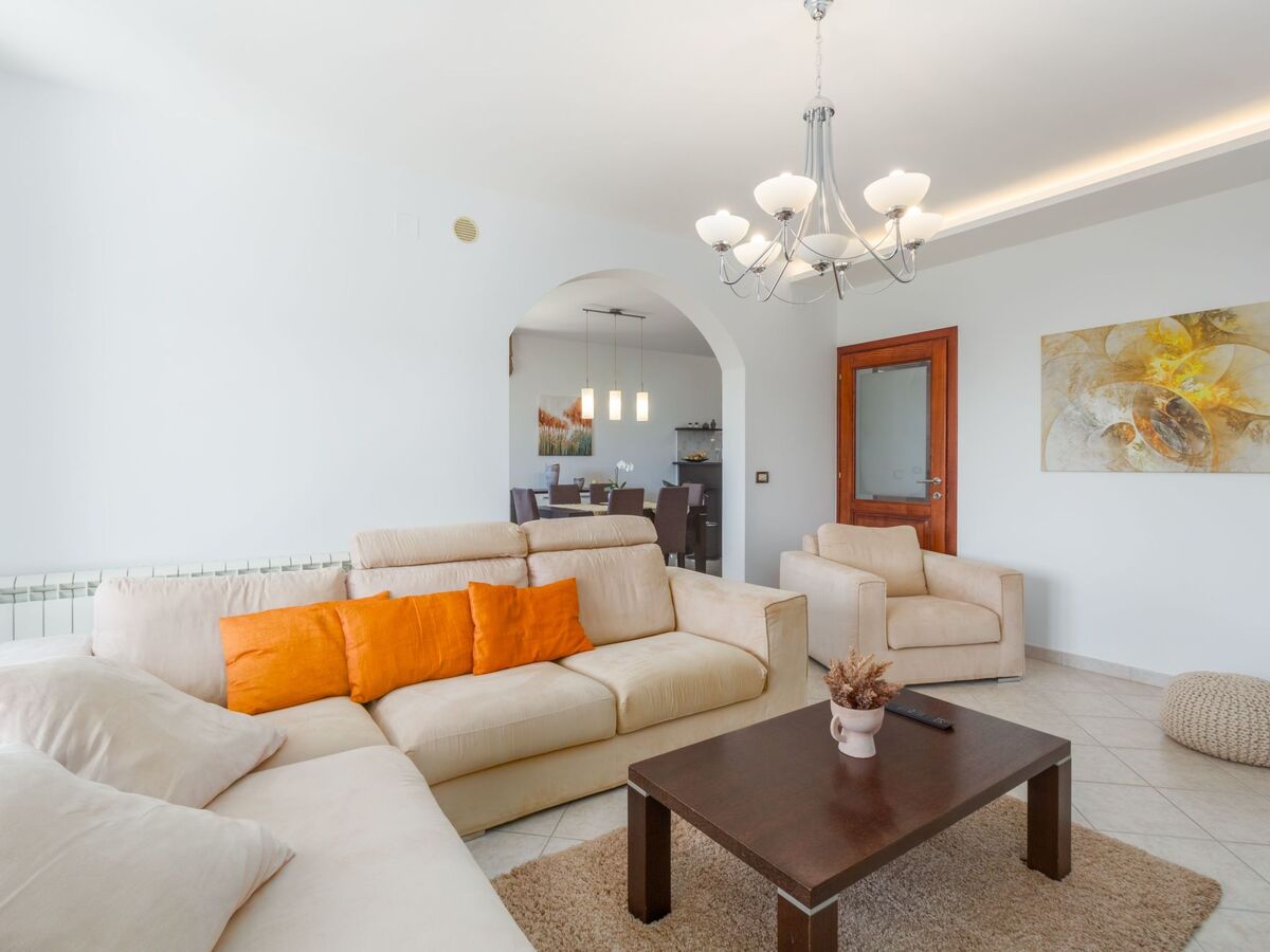 Maison Mihael avec piscine privée à Vižinada - Photo 17