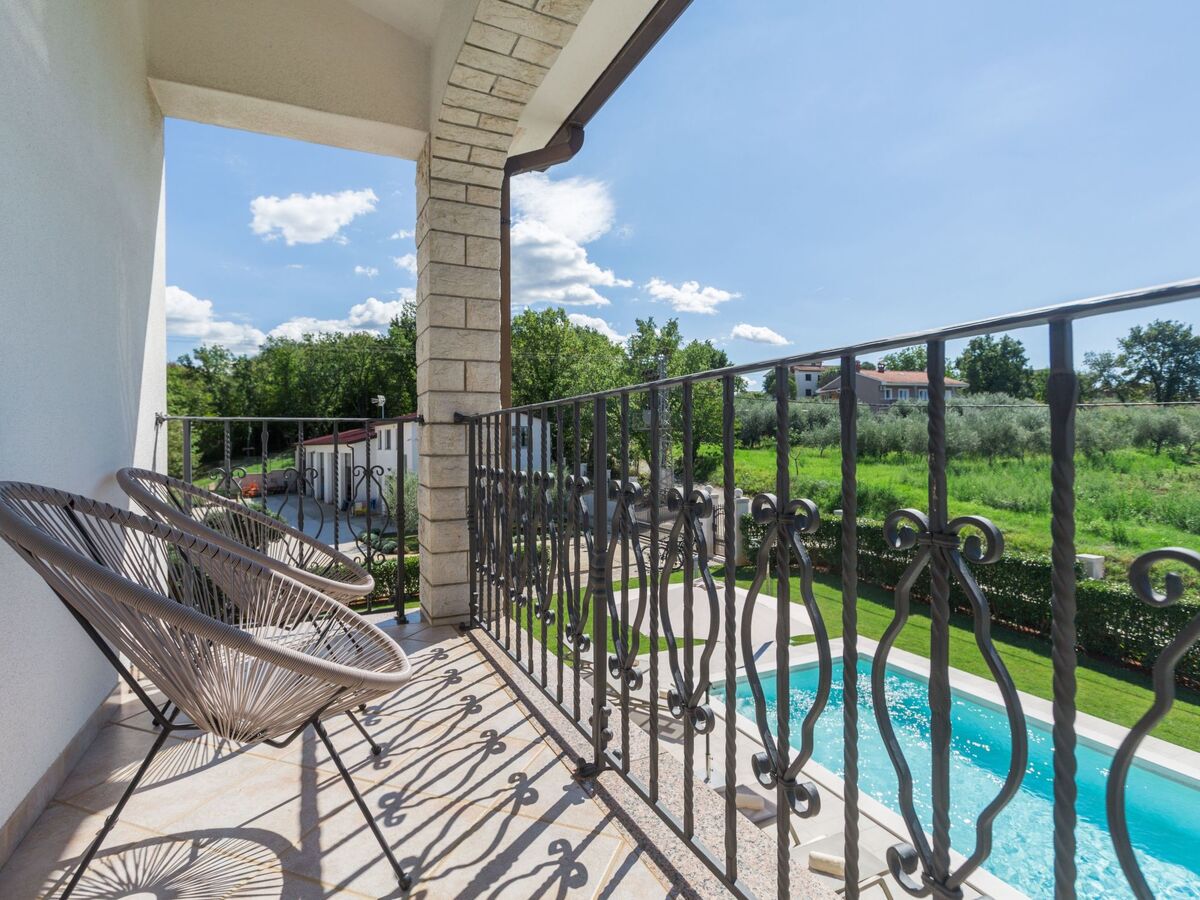 Maison Mihael avec piscine privée à Vižinada - Photo 24