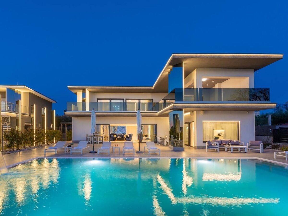 Villa Sara Kaštelir : maison 5 chambres avec piscine chauffée - Photo 29