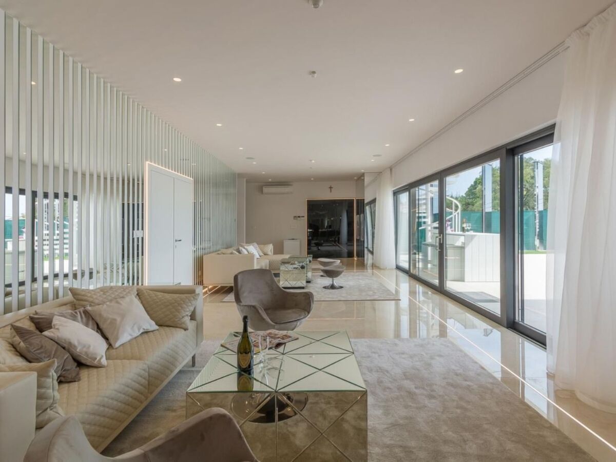 Villa Gabrijela, 10 personnes, piscine chauffée à Valentići - Photo 5