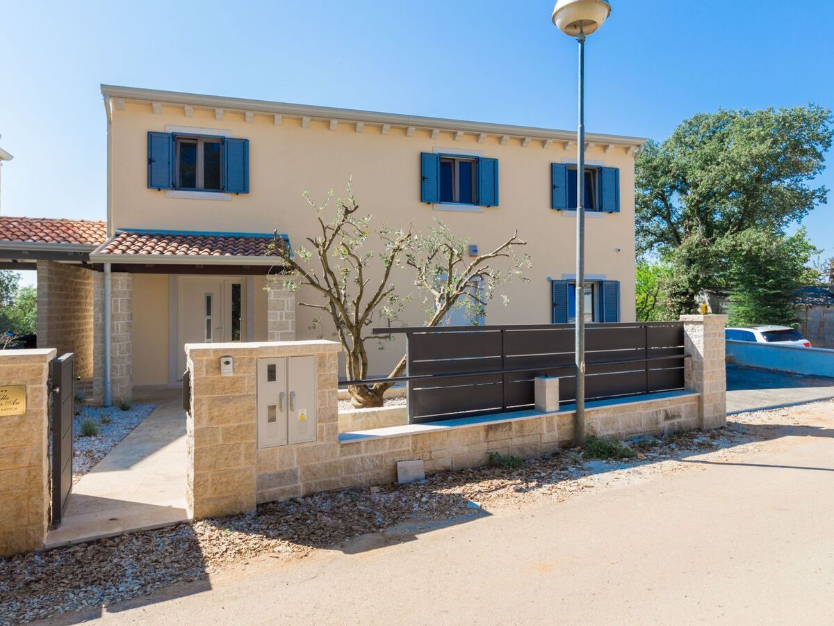 Maison 8 pers. avec piscine à débordement à Deklići - Photo 5