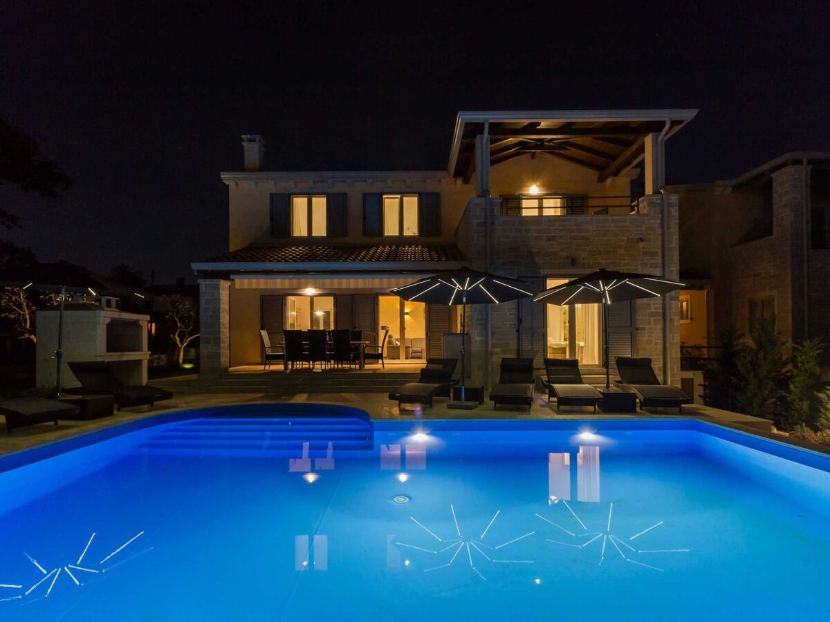 Maison 8 pers. avec piscine à débordement à Deklići - Photo 7