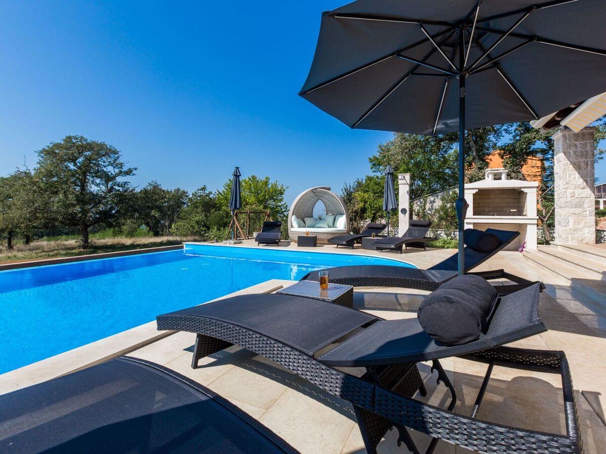Maison 8 pers. avec piscine à débordement à Deklići - Photo 16