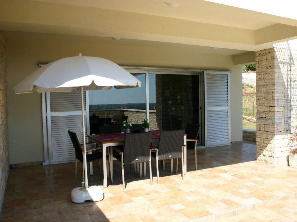 Villa Maya – Maison 5 pers. avec piscine à Poreč - Photo 2