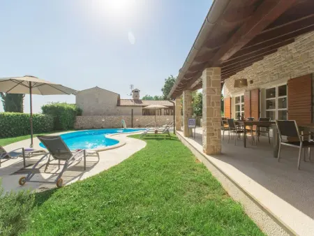 Maison 6 chambres, piscine 40 m² à Kaštelir : photo 16
