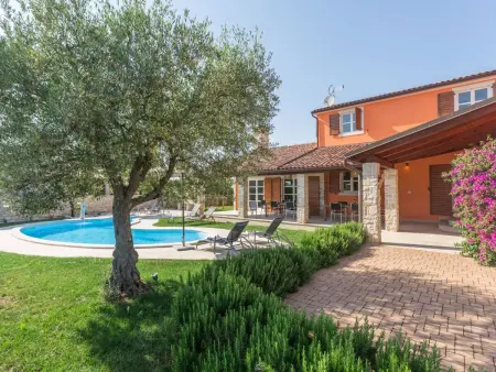 Maison 6 chambres, piscine 40 m² à Kaštelir : photo 18