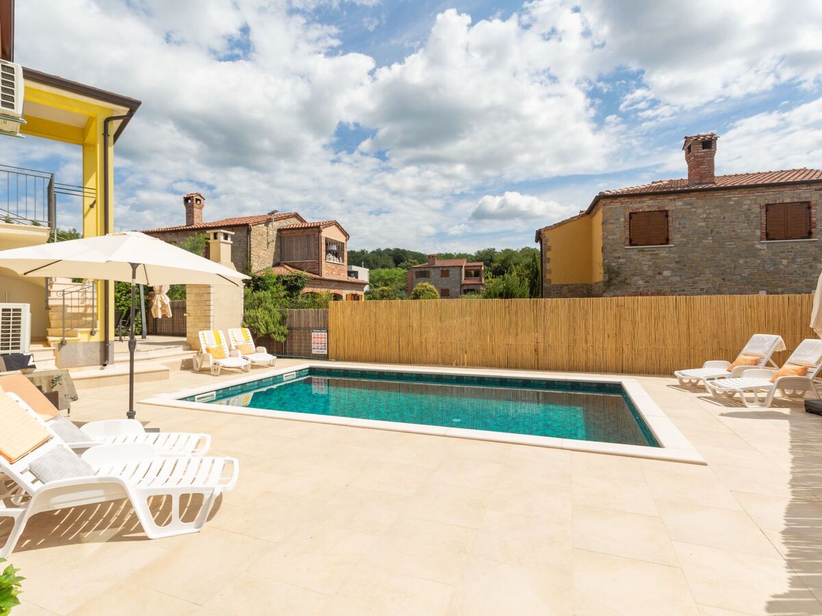 Villa Sandra - Maison 6 pers. avec piscine chauffée à Kaštelir - Photo 3
