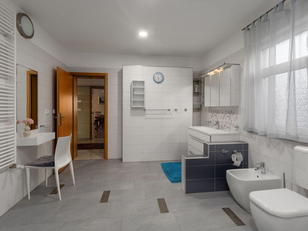 Villa Sandra - Maison 6 pers. avec piscine chauffée à Kaštelir - Photo 18