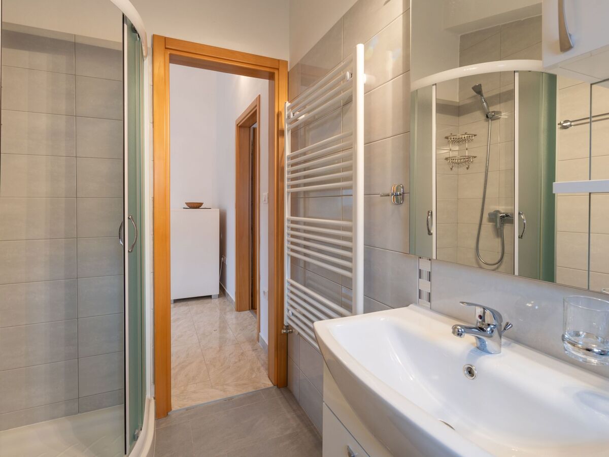 Villa Sandra - Maison 6 pers. avec piscine chauffée à Kaštelir - Photo 28