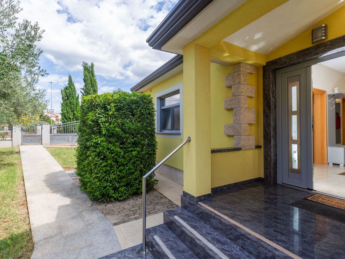 Villa Sandra - Maison 6 pers. avec piscine chauffée à Kaštelir - Photo 35